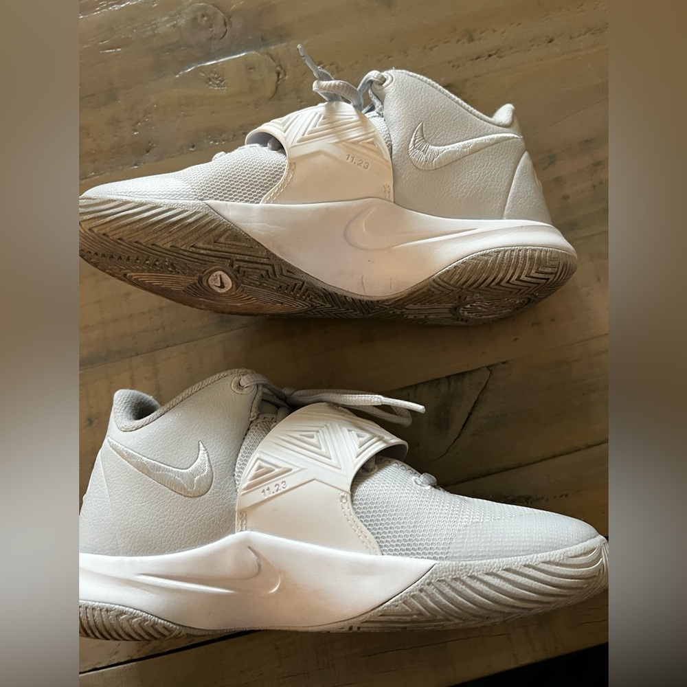 Nike Sneaker with Band